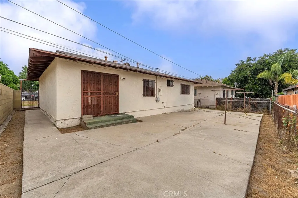 4820 Eagle Street, Los Angeles, California 90022 home-pic-13