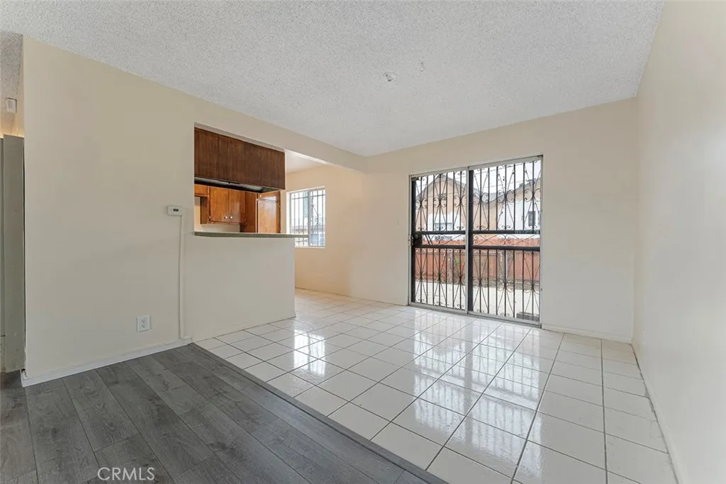 4820 Eagle Street, Los Angeles, California 90022 home-pic-9