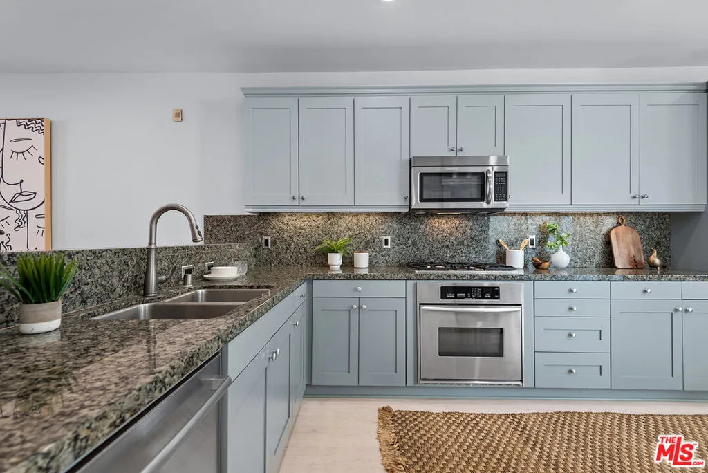 7301 Vista Del Mar 4, Playa Del Rey, California 90293 home-pic-7