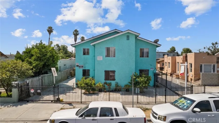 1114 W 105th Street, Los Angeles, California 90044