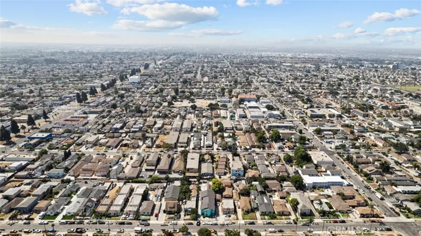 1114 W 105th Street, Los Angeles, California 90044