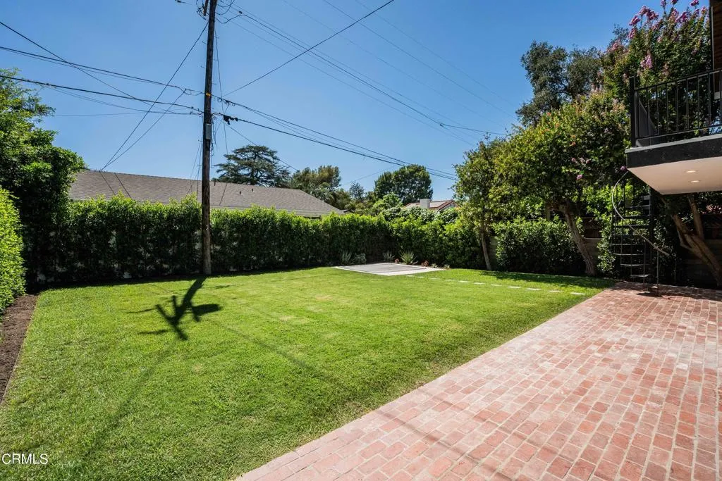 11100 Hortense Street, North Hollywood, California 91602 home-pic-46