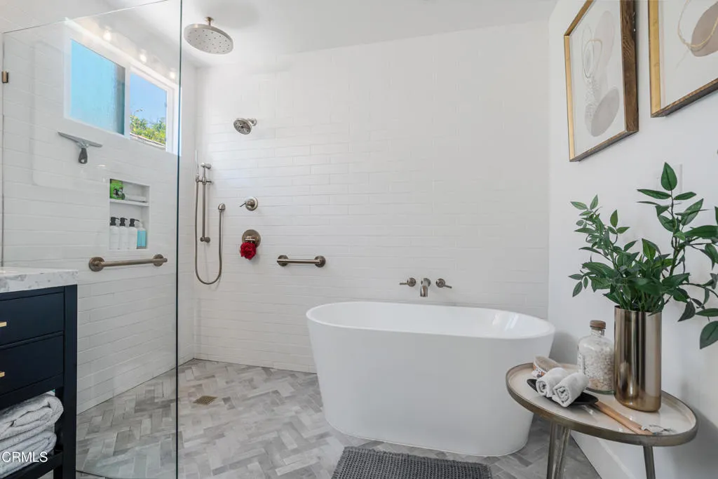 11100 Hortense Street, North Hollywood, California 91602 home-pic-30