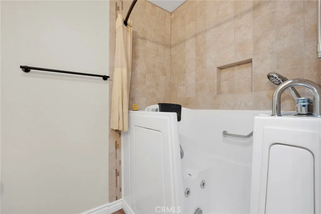 14499 Mirada Place, Apple Valley, California 92307 home-pic-14