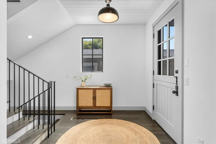 518 S Gertruda Avenue, Redondo Beach, California 90277