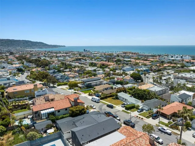 518 S Gertruda Avenue, Redondo Beach, California 90277