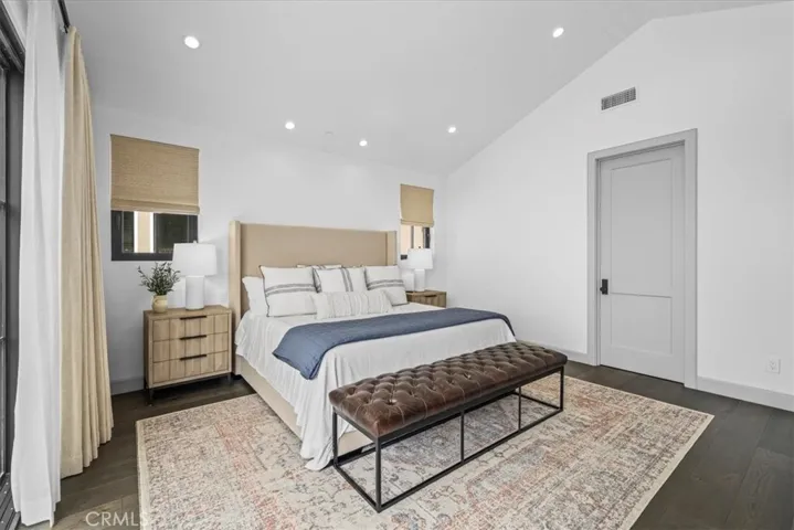 518 S Gertruda Avenue, Redondo Beach, California 90277