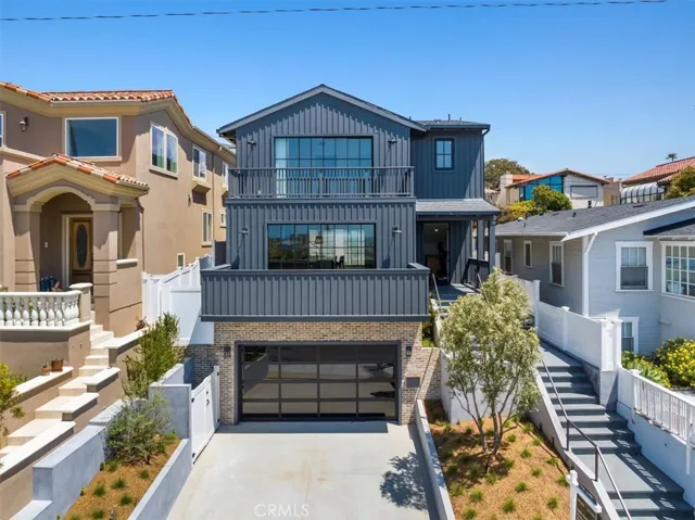 518 S Gertruda Avenue, Redondo Beach, California 90277