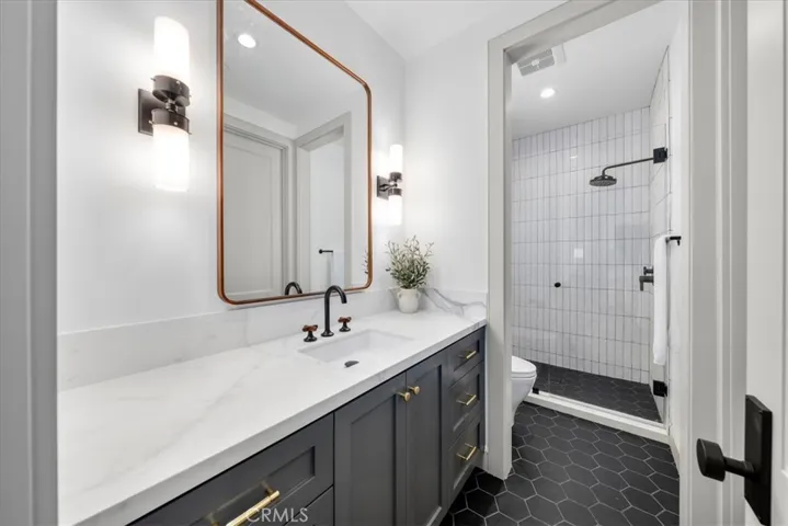 518 S Gertruda Avenue, Redondo Beach, California 90277