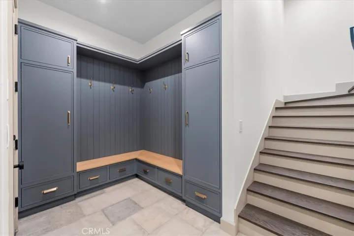 518 S Gertruda Avenue, Redondo Beach, California 90277