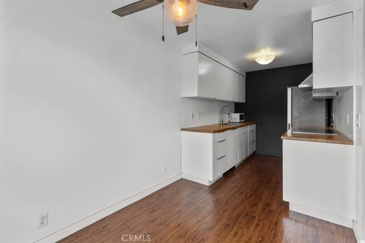 525 N Sycamore 320, Los Angeles, California 90036
