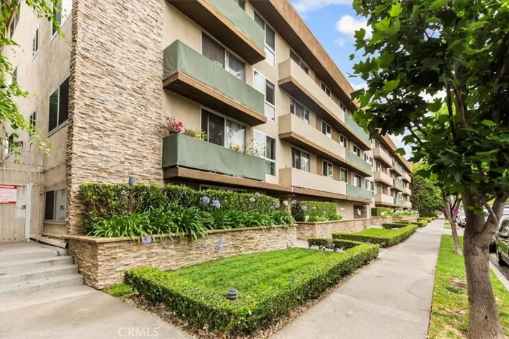 525 N Sycamore 320, Los Angeles, California 90036