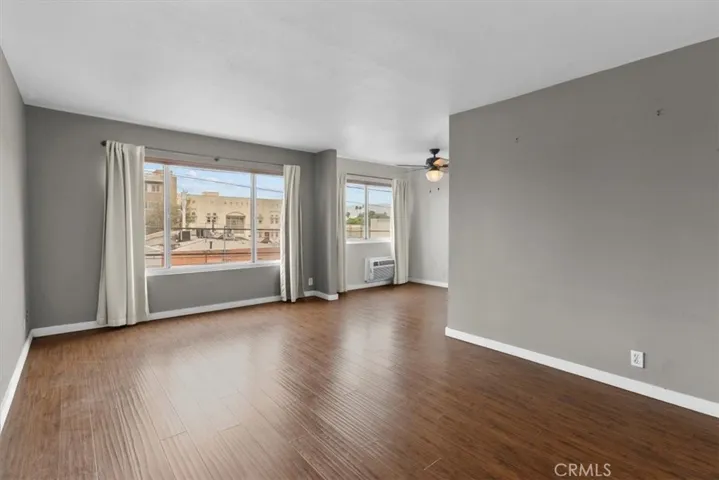 525 N Sycamore 320, Los Angeles, California 90036