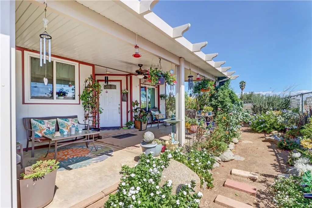 480 Deerhill Road, Perris, California 92570 home-pic-7