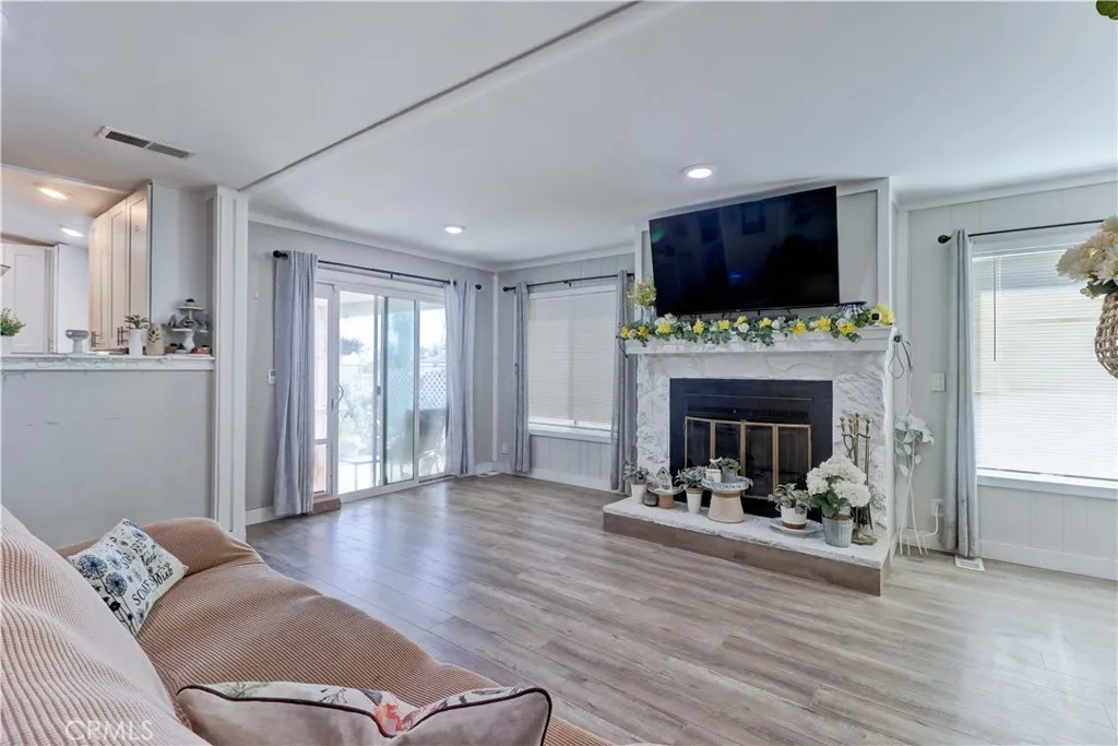 480 Deerhill Road, Perris, California 92570 home-pic-17