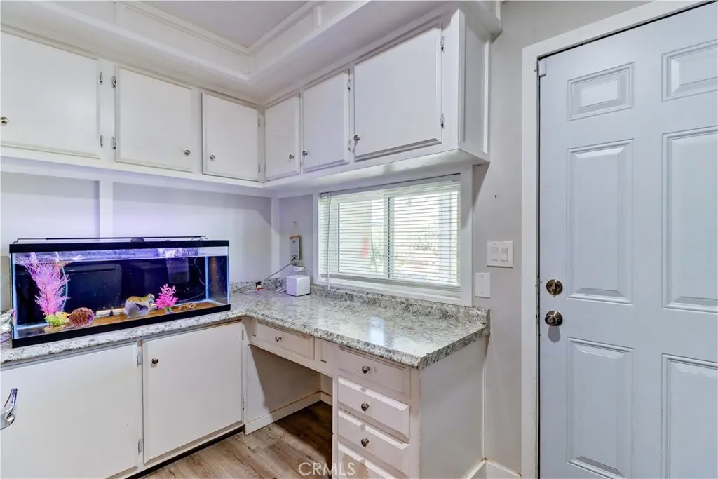 480 Deerhill Road, Perris, California 92570 home-pic-39