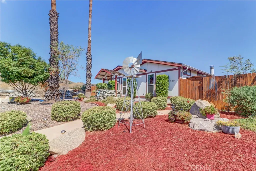 480 Deerhill Road, Perris, California 92570 home-pic-4