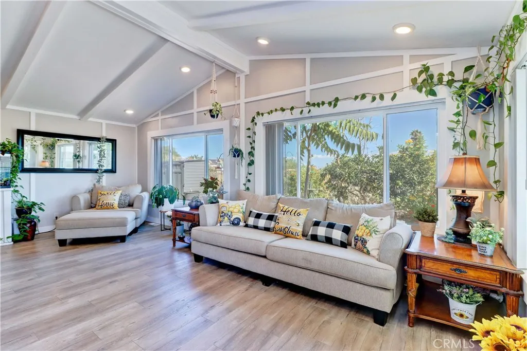 480 Deerhill Road, Perris, California 92570 home-pic-35