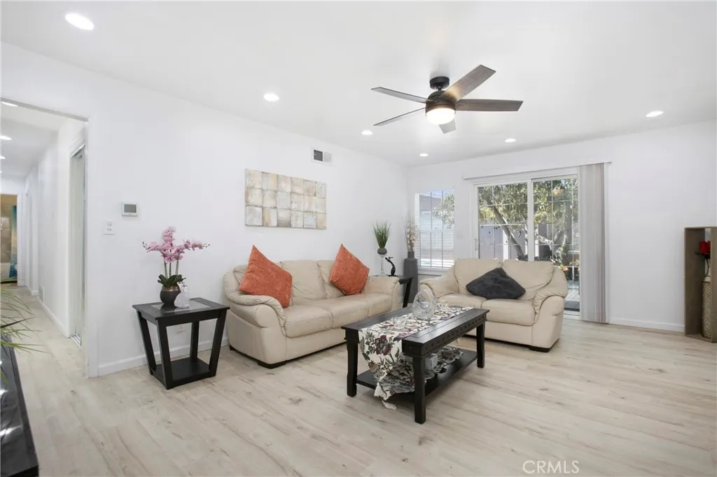 1223 S Dale Avenue, Anaheim, California 92804 home-pic-6