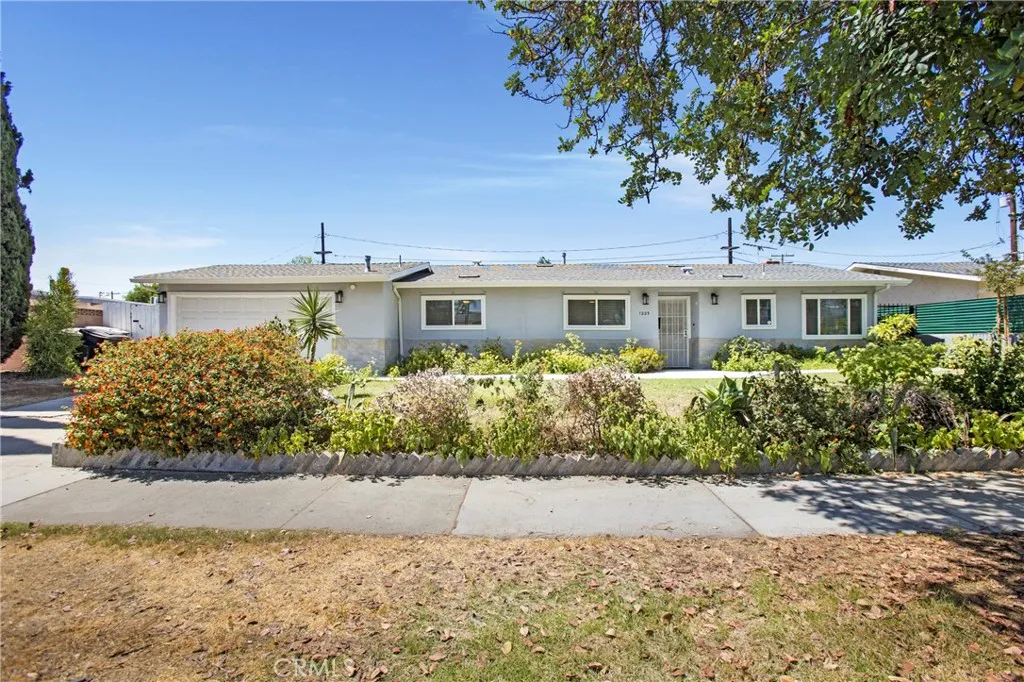 1223 S Dale Avenue, Anaheim, California 92804 home-pic-0