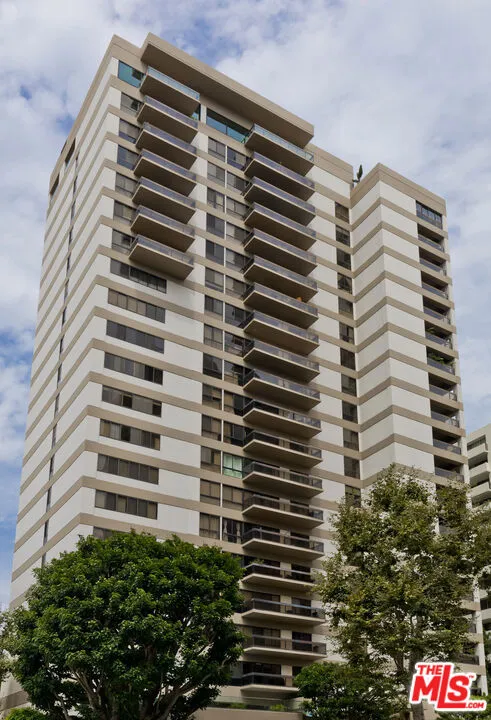 10445 Wilshire Boulevard 703, Los Angeles, California 90024 home-pic-0