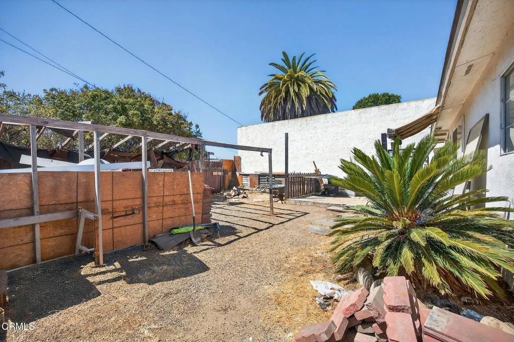 657 Sheridan Way, Ventura, California 93001 home-pic-46