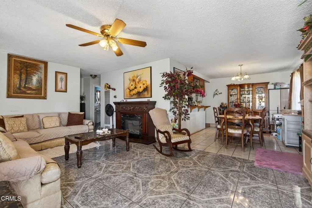 657 Sheridan Way, Ventura, California 93001 home-pic-8