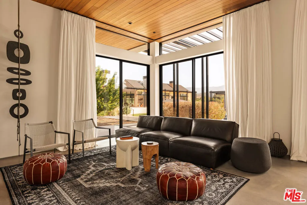 1225 Shippee Lane, Ojai, California 93023 home-pic-37