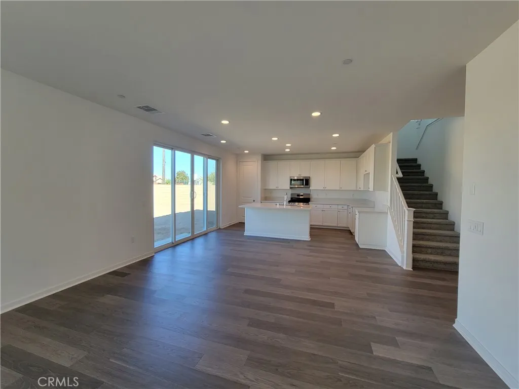 14122 Hartford Street, Hesperia, California 92345 home-pic-1