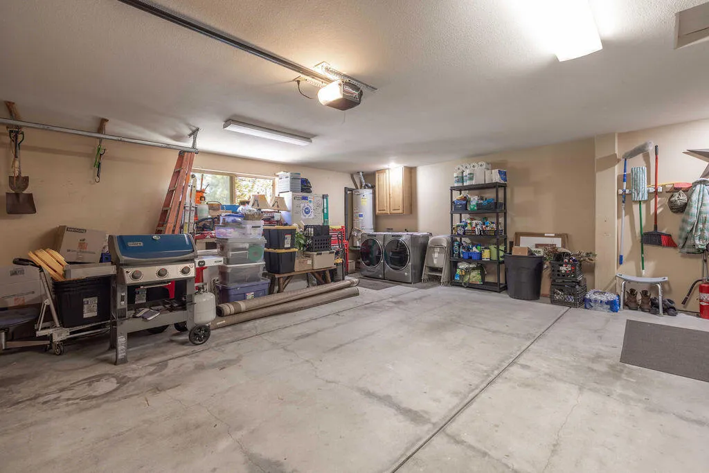 Garage2-