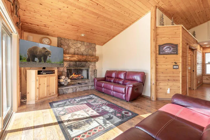 Livingroom3-