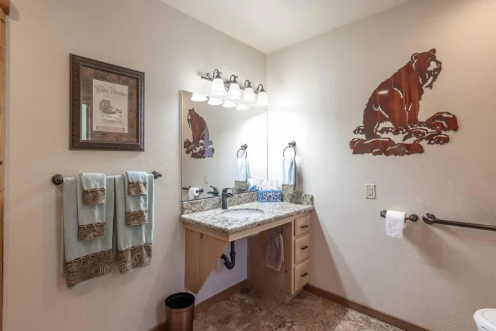 3rdBathroom2-