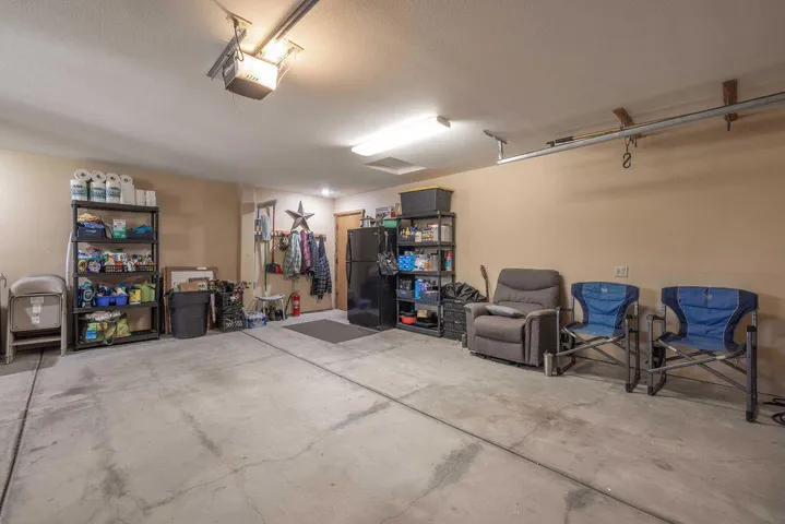 Garage3-8372