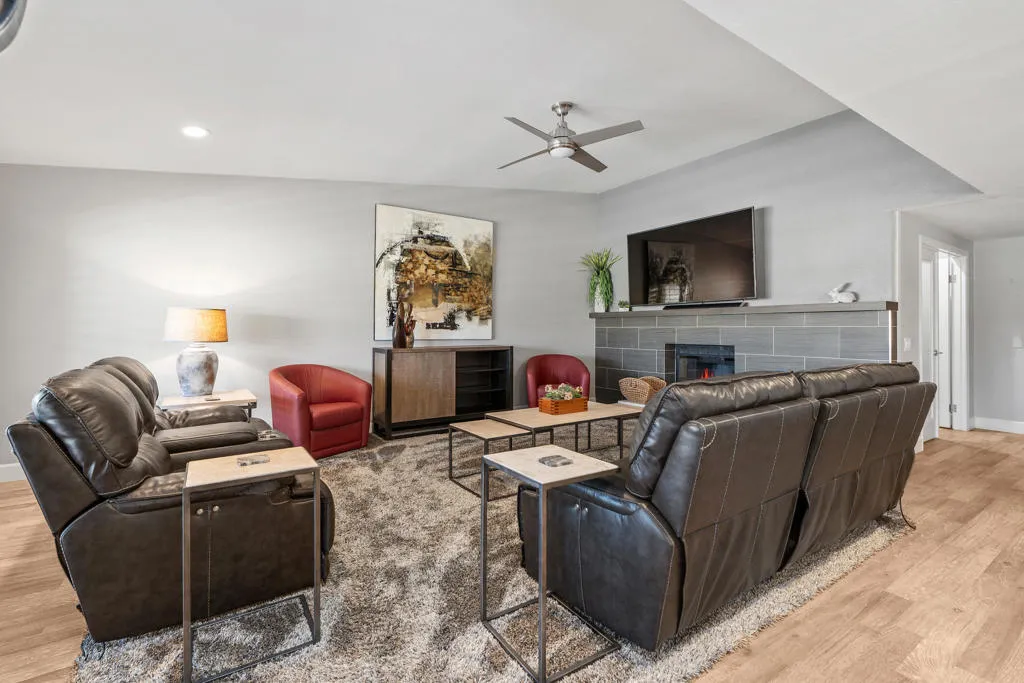 46 Conejo Circle, Palm Desert, California 92260 home-pic-4