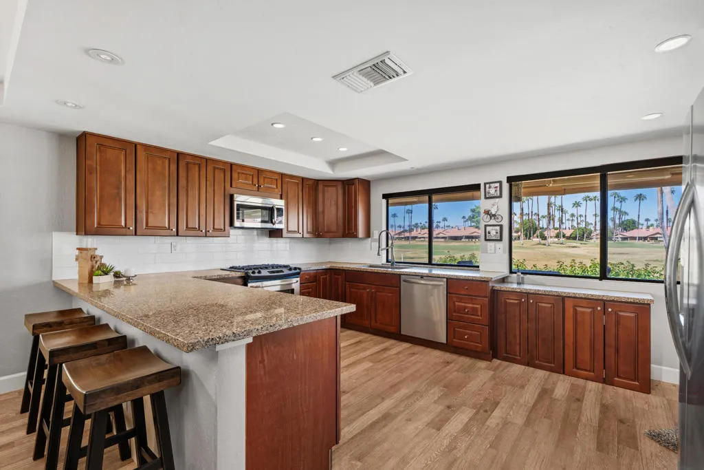 46 Conejo Circle, Palm Desert, California 92260 home-pic-1