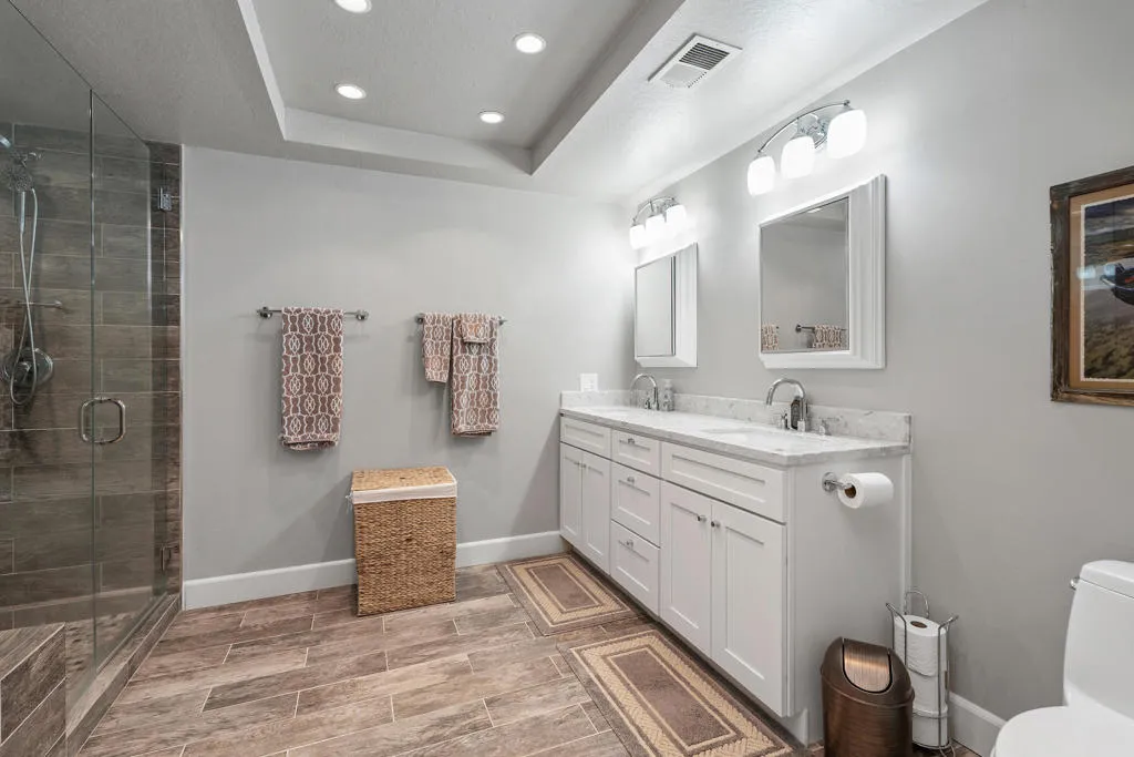 46 Conejo Circle, Palm Desert, California 92260 home-pic-15