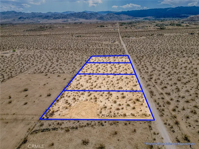 4687 Border Avenue, Joshua Tree, California 92252
