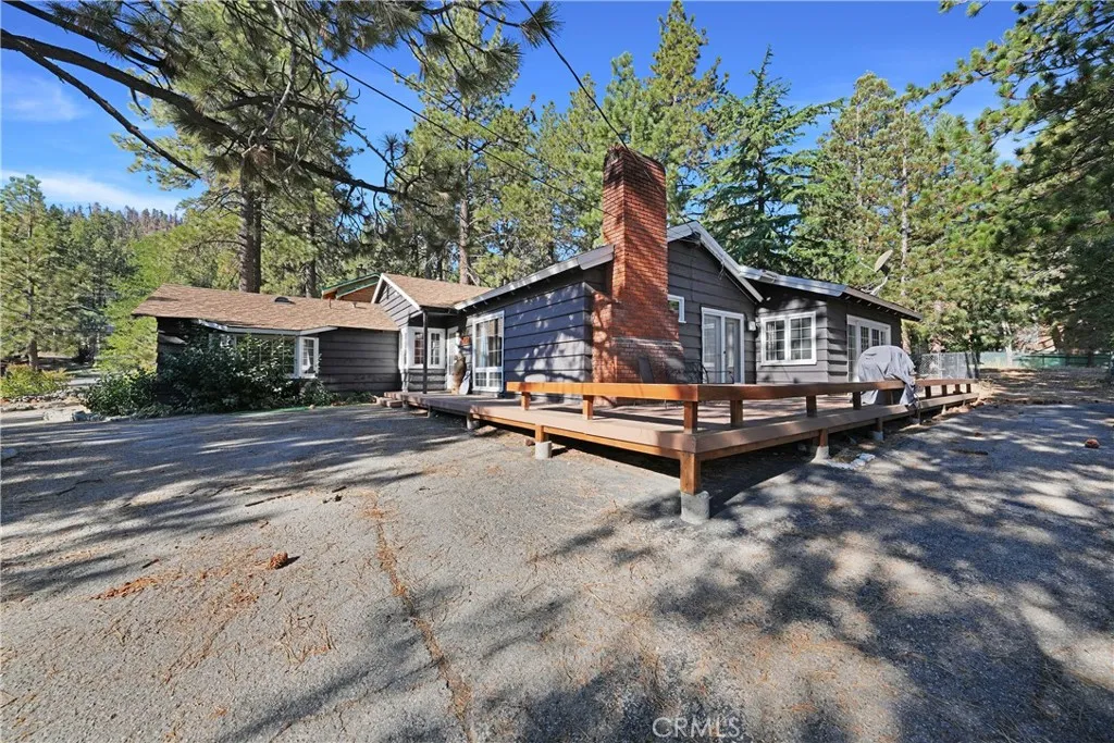 6234 Division Street, Wrightwood, California 92397 home-pic-3