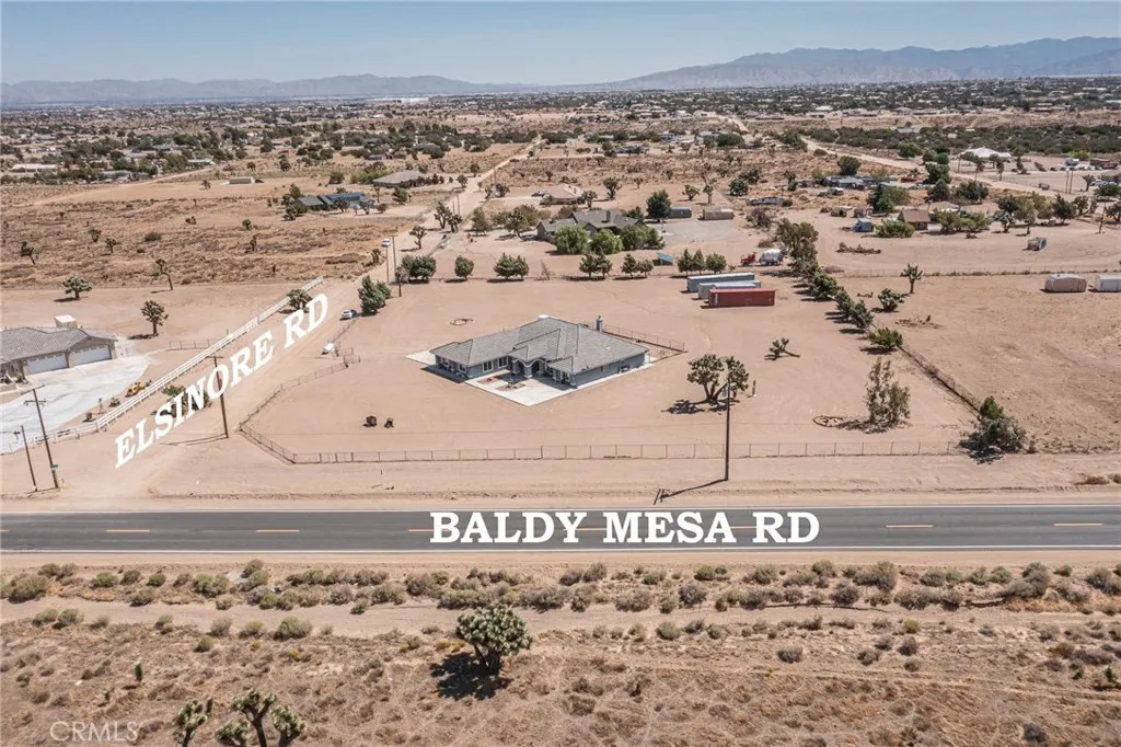 9735 Elsinore Road, Oak Hills, California 92344 home-pic-38