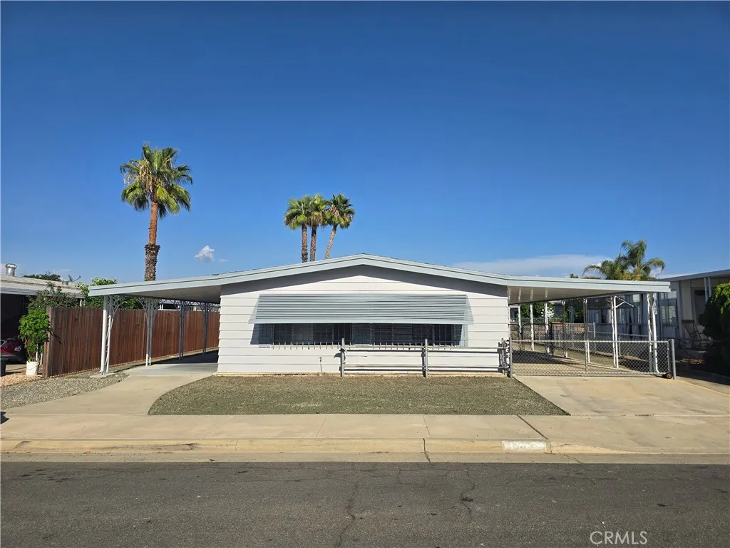 542 Castille Drive, Hemet, California 92543, 2 Bedrooms Bedrooms, ,2 BathroomsBathrooms,Residential,For Sale,Castille,SW25202096