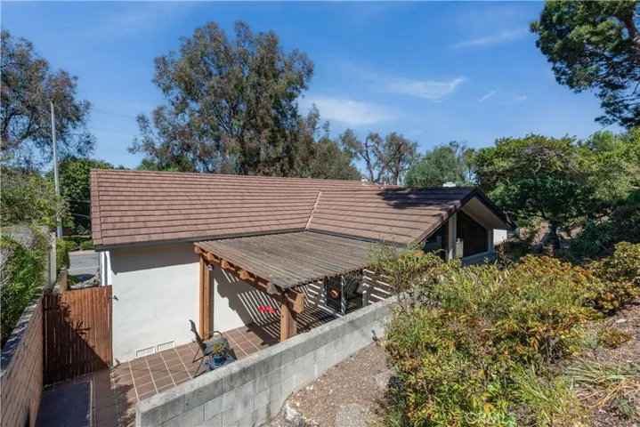 5420 Montemalaga Drive, Rancho Palos Verdes, California 90275