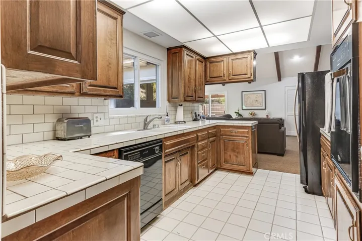 5420 Montemalaga Drive, Rancho Palos Verdes, California 90275
