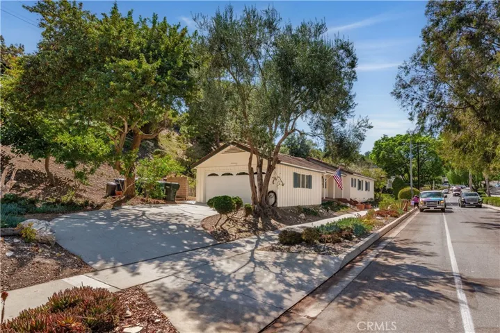 5420 Montemalaga Drive, Rancho Palos Verdes, California 90275