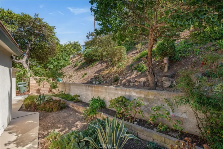 5420 Montemalaga Drive, Rancho Palos Verdes, California 90275