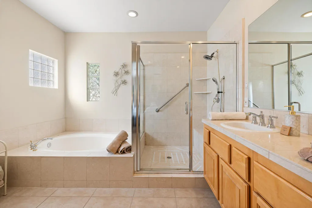55156 Tanglewood, La Quinta, California 92253 home-pic-23