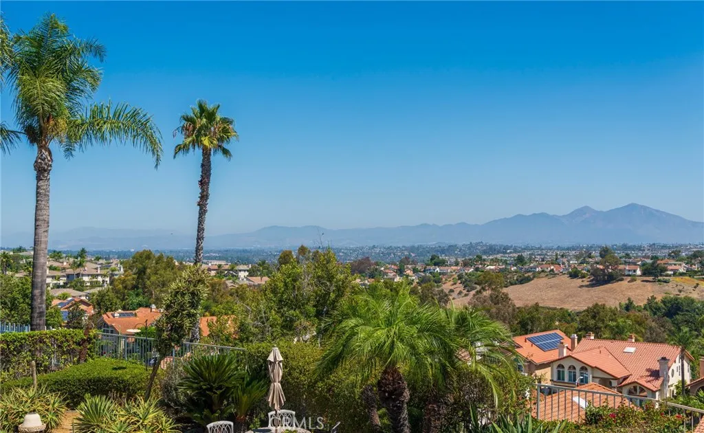29254 Alfieri Street, Laguna Niguel, California 92677 home-pic-2