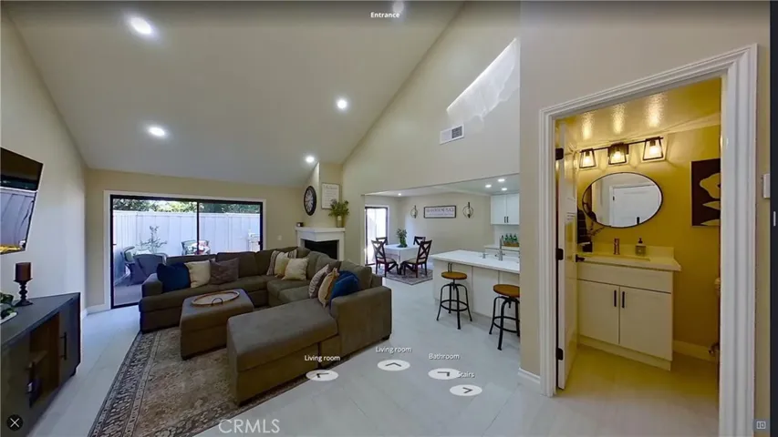 Make sure to click on the 3D tour.