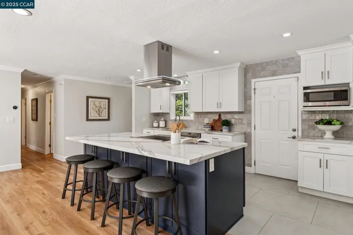 498 Wilbur Dr., Pleasant Hill, California 94523