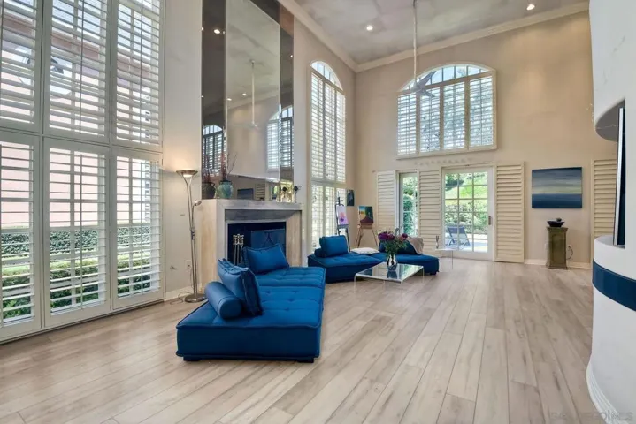 7468 Via De Fortuna, Carlsbad, California 92009