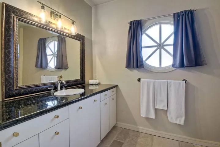 7468 Via De Fortuna, Carlsbad, California 92009